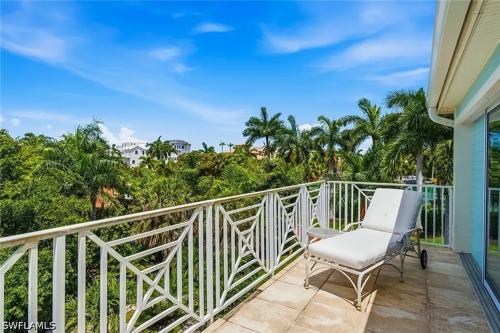 98 Southport Cove Bonita Springs FL 34134