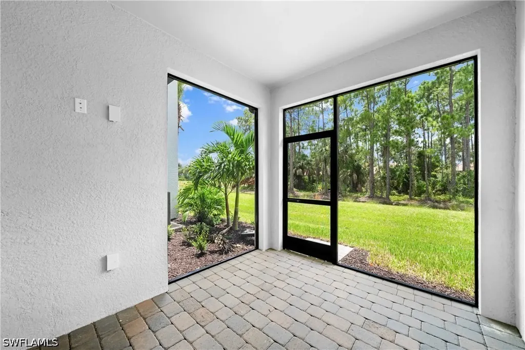 4246 Sonoma Oaks Circle Naples FL 34119