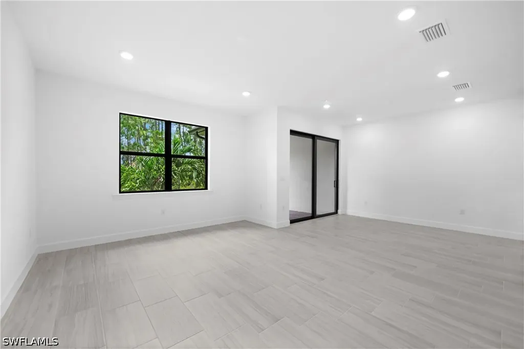4246 Sonoma Oaks Circle Naples FL 34119