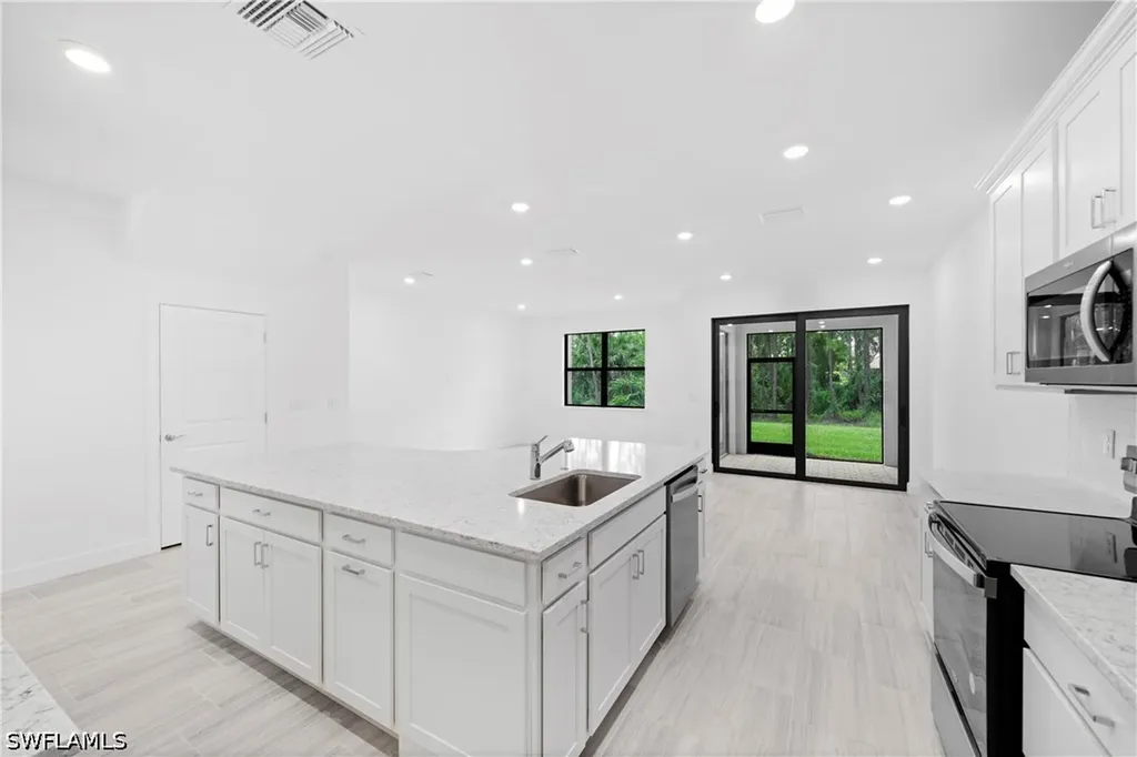 4246 Sonoma Oaks Circle Naples FL 34119