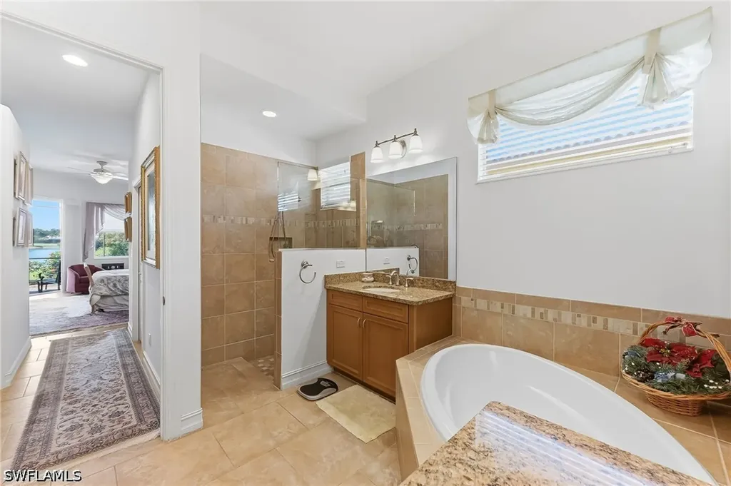 6168 Dogleg Drive Naples FL 34113