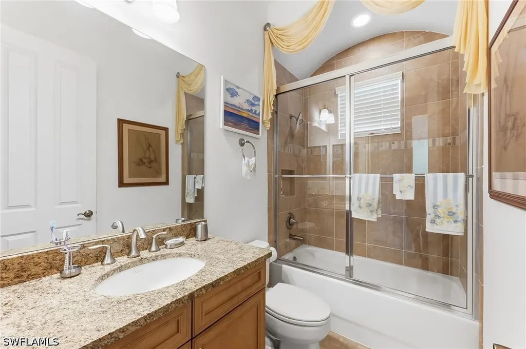 6168 Dogleg Drive Naples FL 34113
