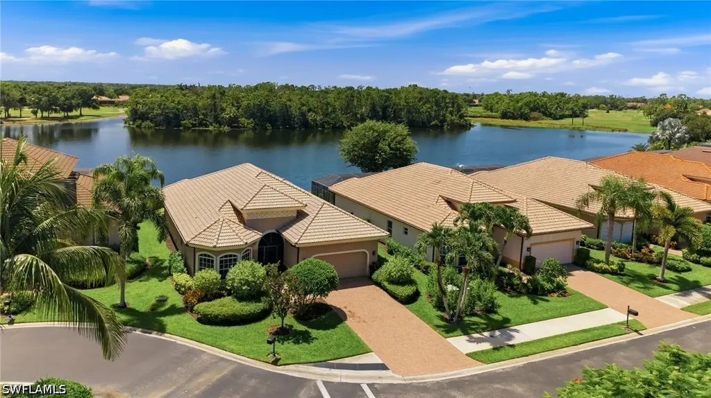6168 Dogleg Drive Naples FL 34113