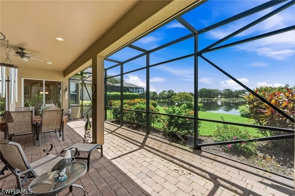 6168 Dogleg Drive Naples FL 34113