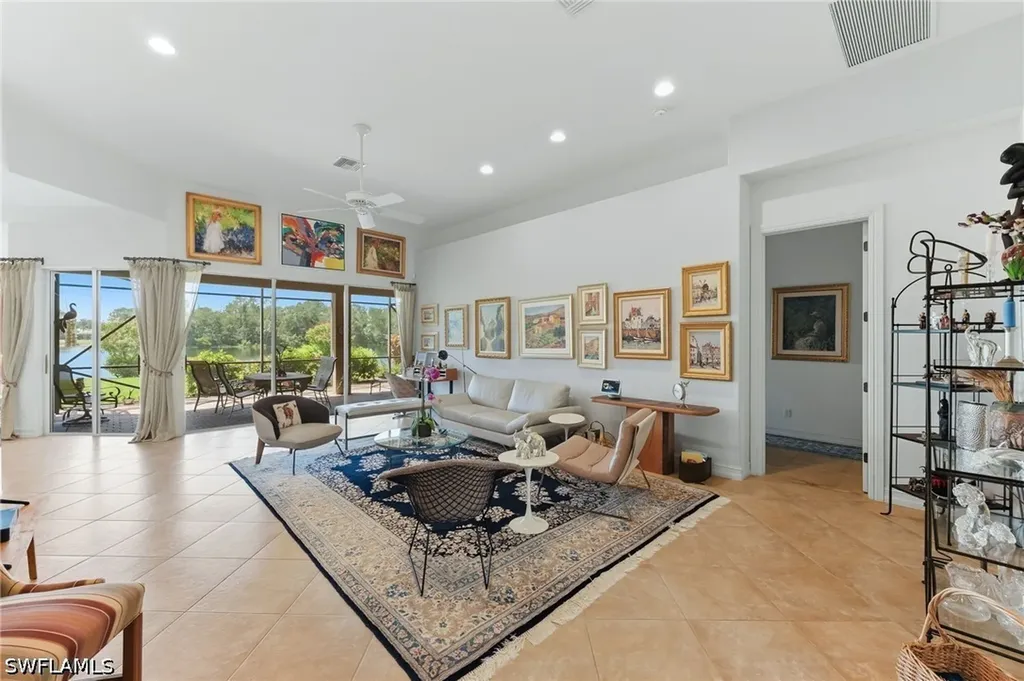 6168 Dogleg Drive Naples FL 34113