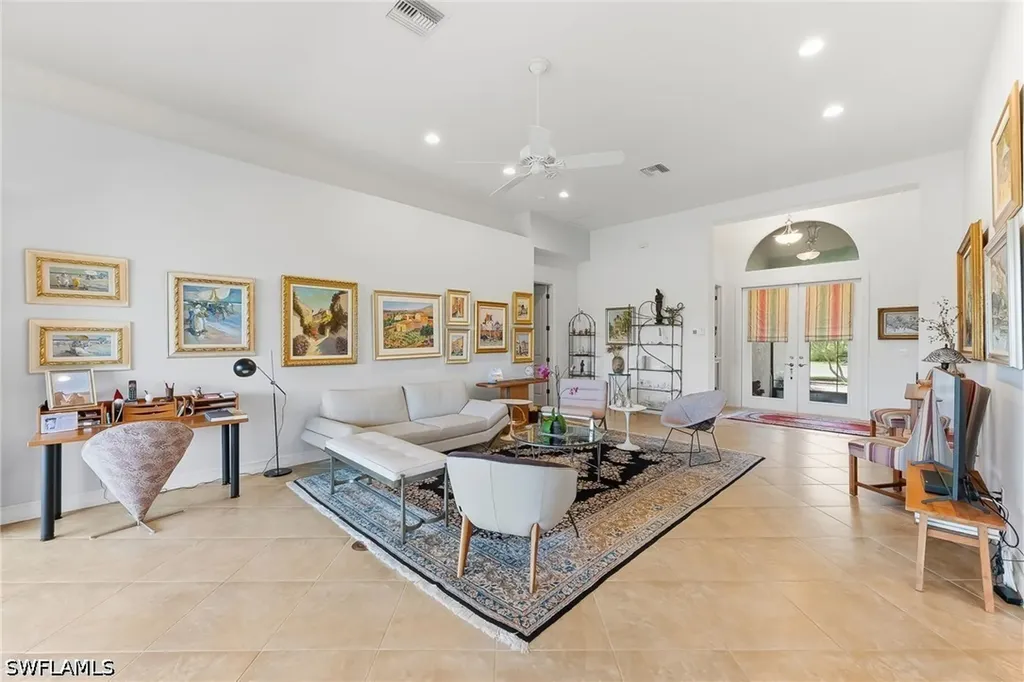 6168 Dogleg Drive Naples FL 34113