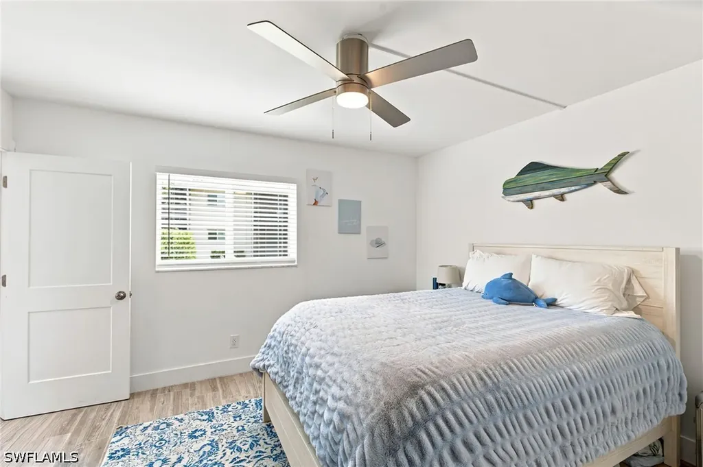 1417 Chesapeake Avenue Naples FL 34102