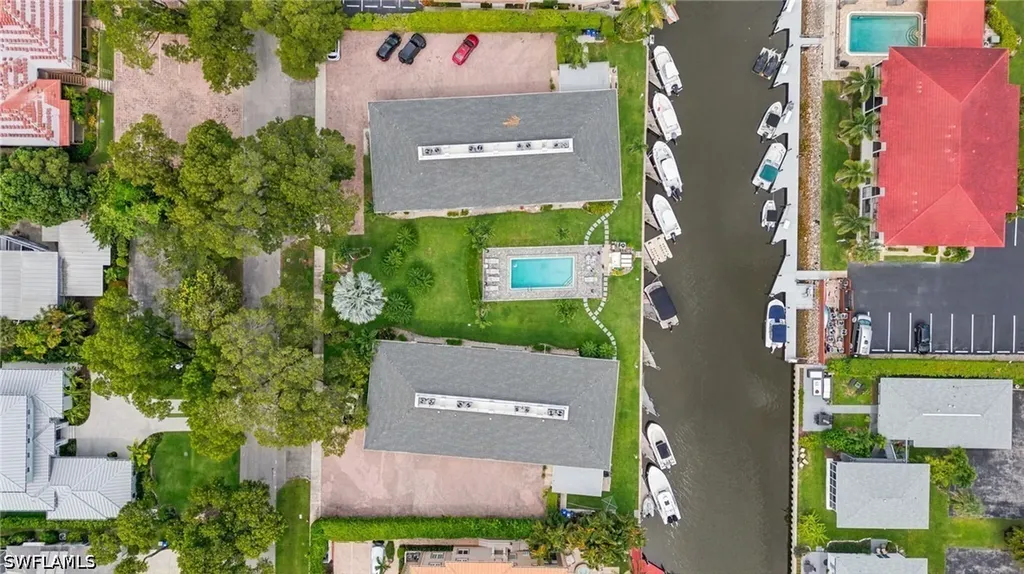 1417 Chesapeake Avenue Naples FL 34102
