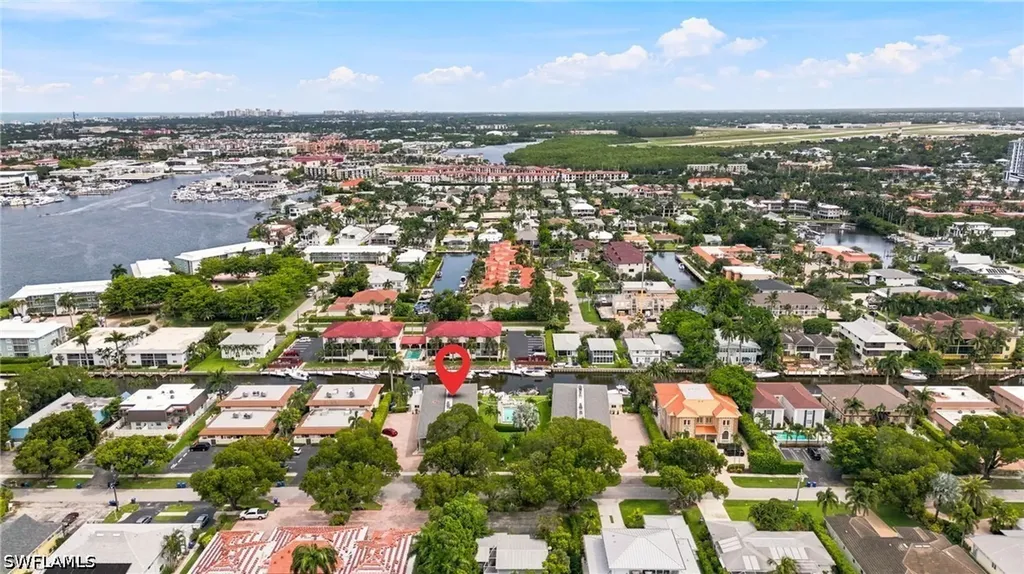 1417 Chesapeake Avenue Naples FL 34102