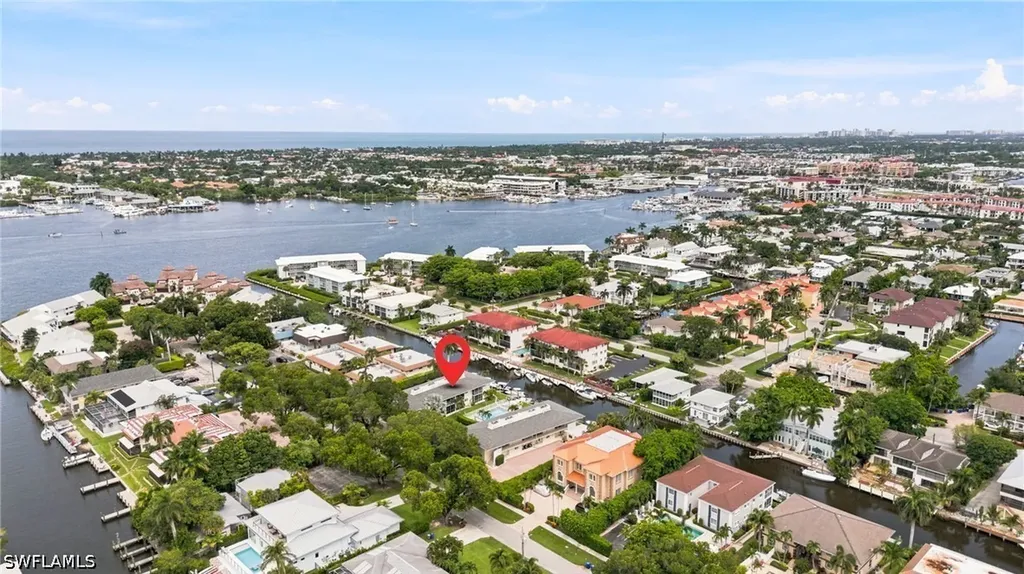 1417 Chesapeake Avenue Naples FL 34102