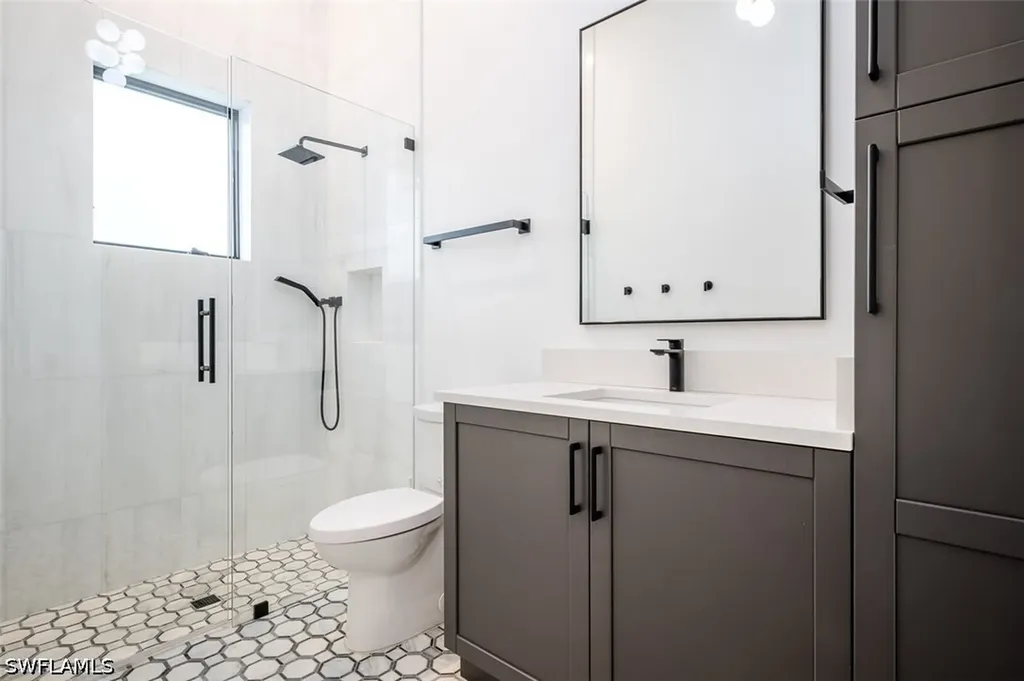 728 Carica Road Naples FL 34108