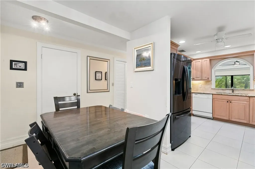 1050 6th Street S Naples FL 34102