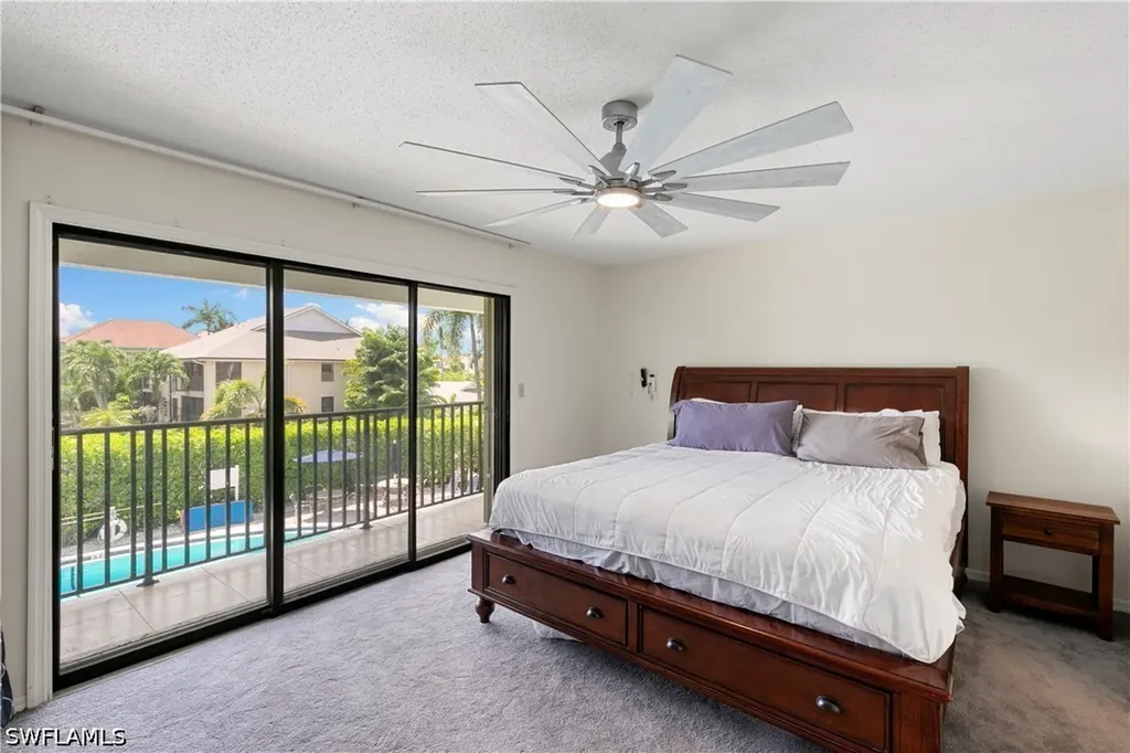 1050 6th Street S Naples FL 34102