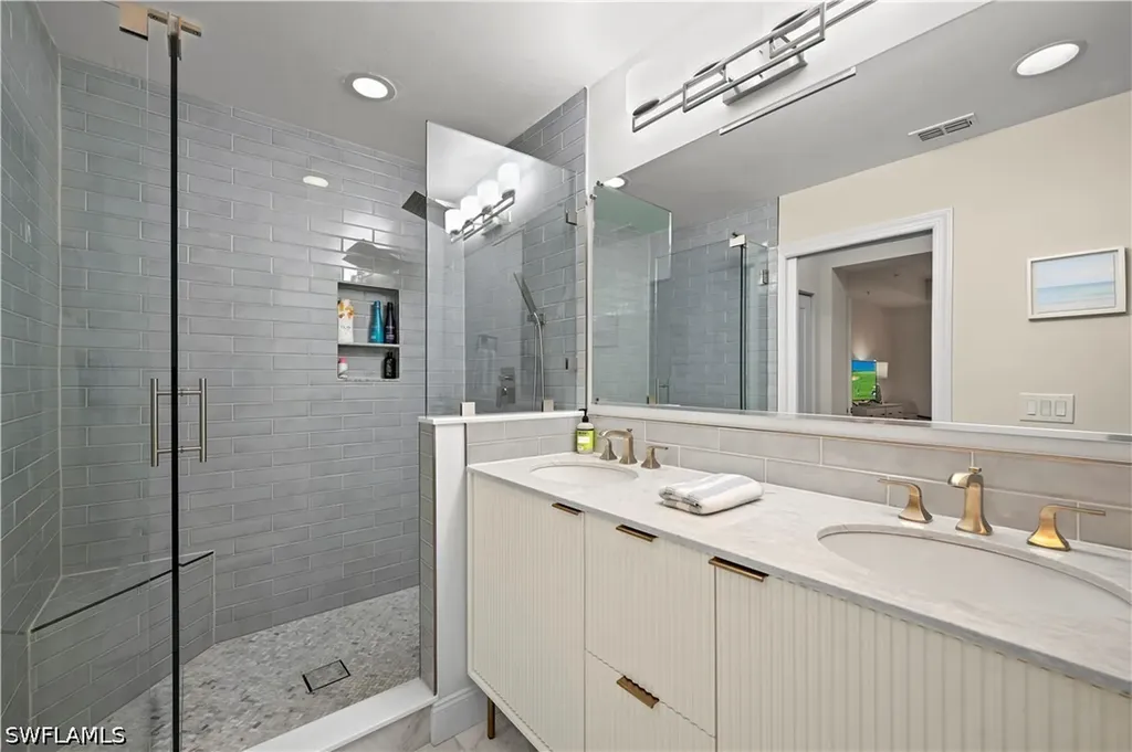 20940 Island Sound Circle Estero FL 33928