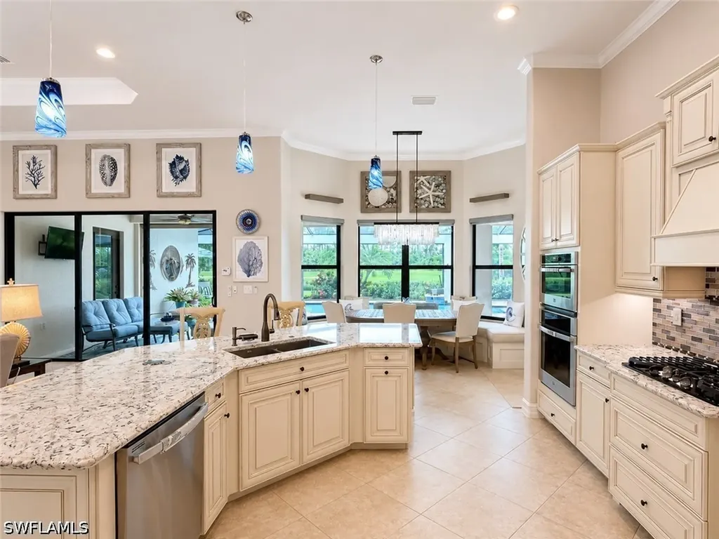9871 Corso Bello Drive Naples FL 34113