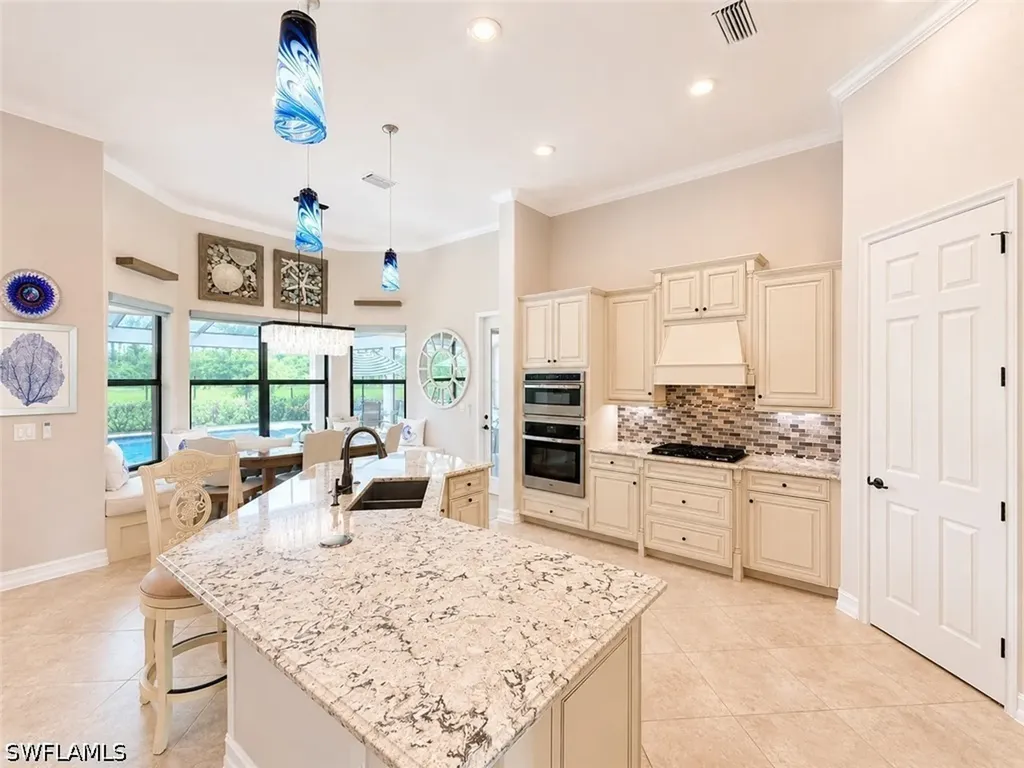 9871 Corso Bello Drive Naples FL 34113