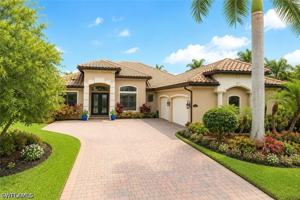 9871 Corso Bello Drive Naples FL 34113