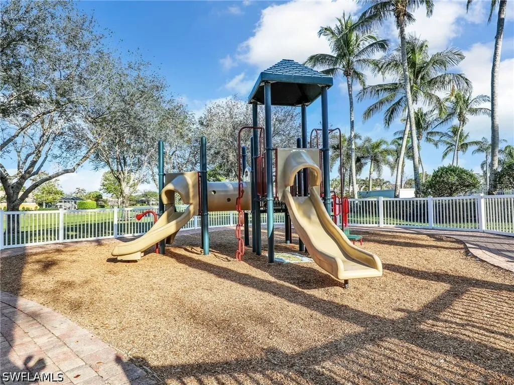 28614 Alessandria Circle Bonita Springs FL 34135