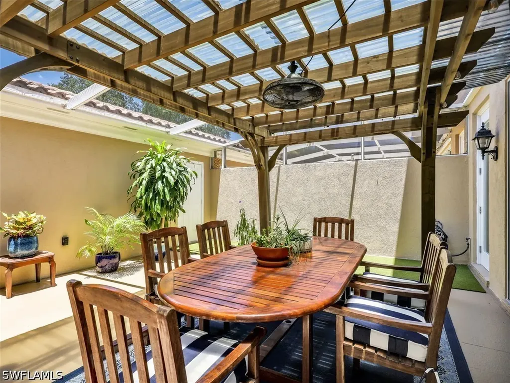 28614 Alessandria Circle Bonita Springs FL 34135