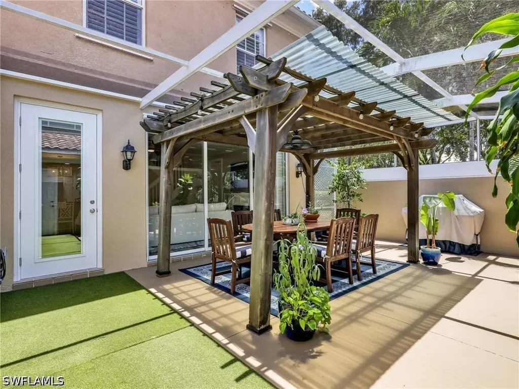28614 Alessandria Circle Bonita Springs FL 34135