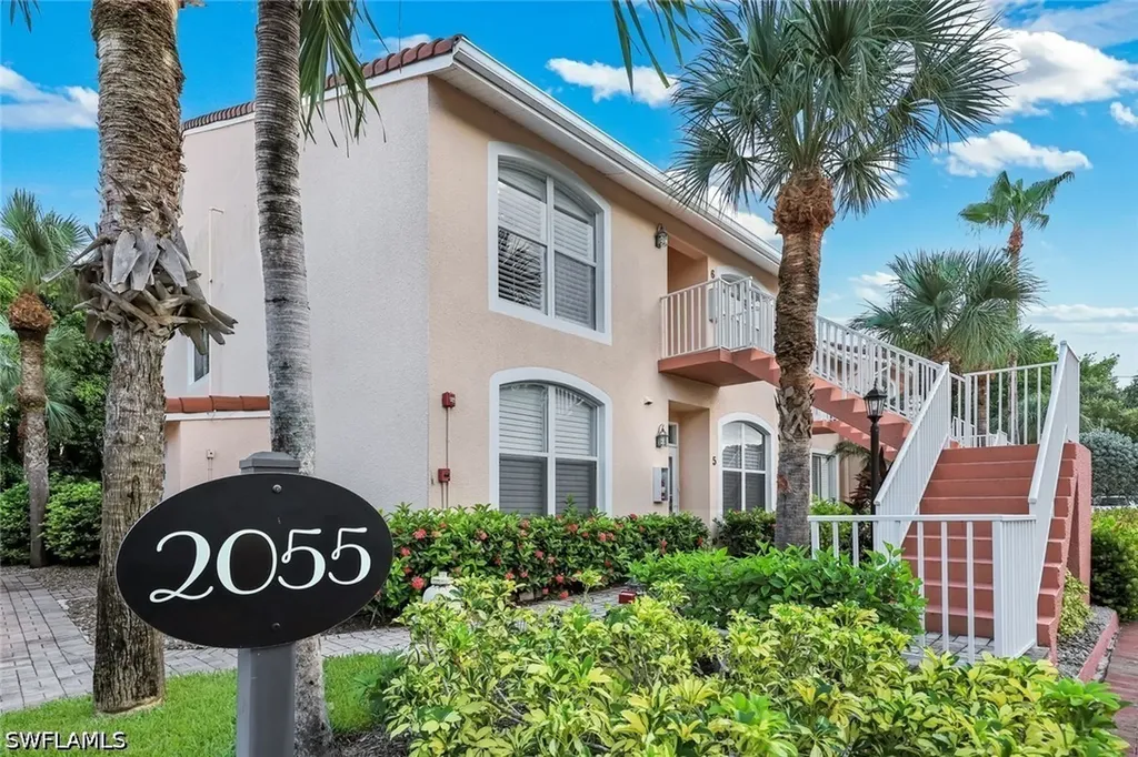 2055 Cascades Drive Naples FL 34112