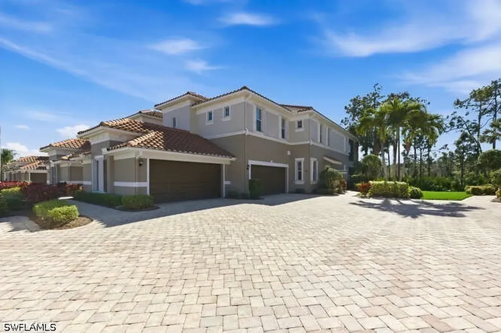 10351 Glastonbury Circle Fort Myers FL 33913