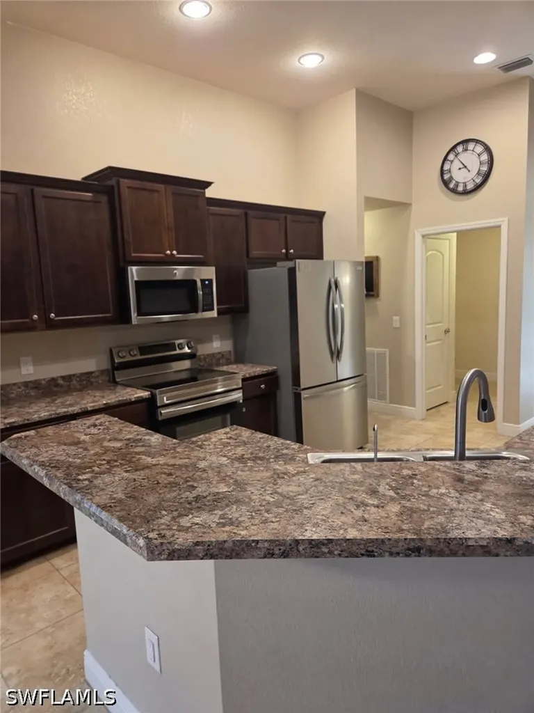 1330 NW 7th Avenue Cape Coral FL 33993
