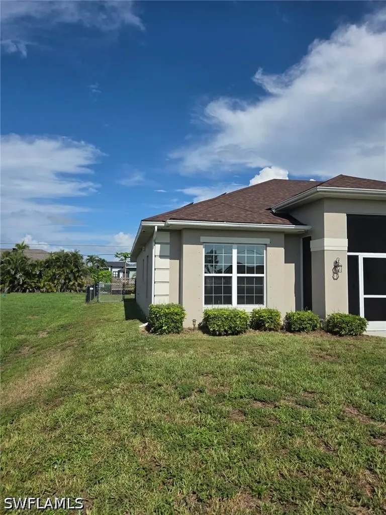 1330 NW 7th Avenue Cape Coral FL 33993