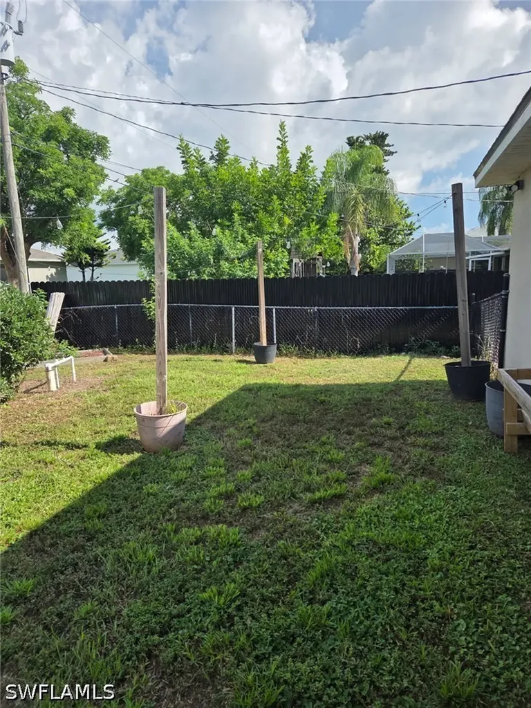 1330 NW 7th Avenue Cape Coral FL 33993