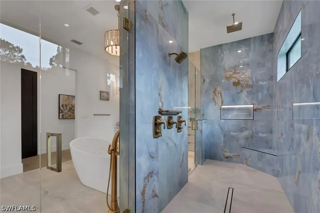 634 19th Street SW Naples FL 34117
