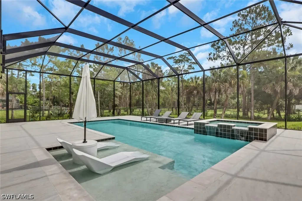 634 19th Street SW Naples FL 34117