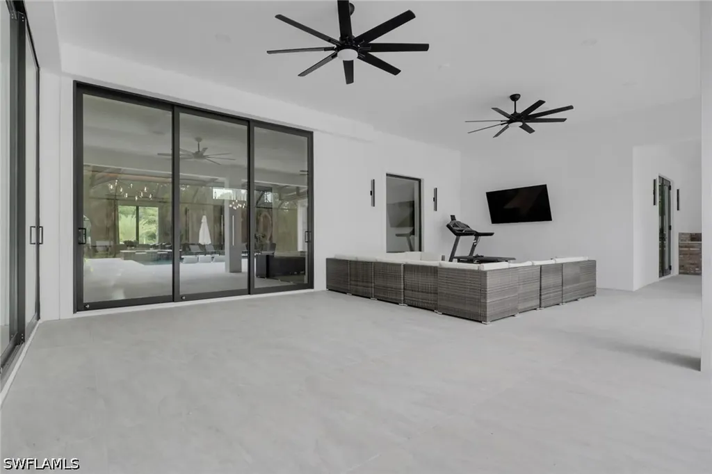 634 19th Street SW Naples FL 34117
