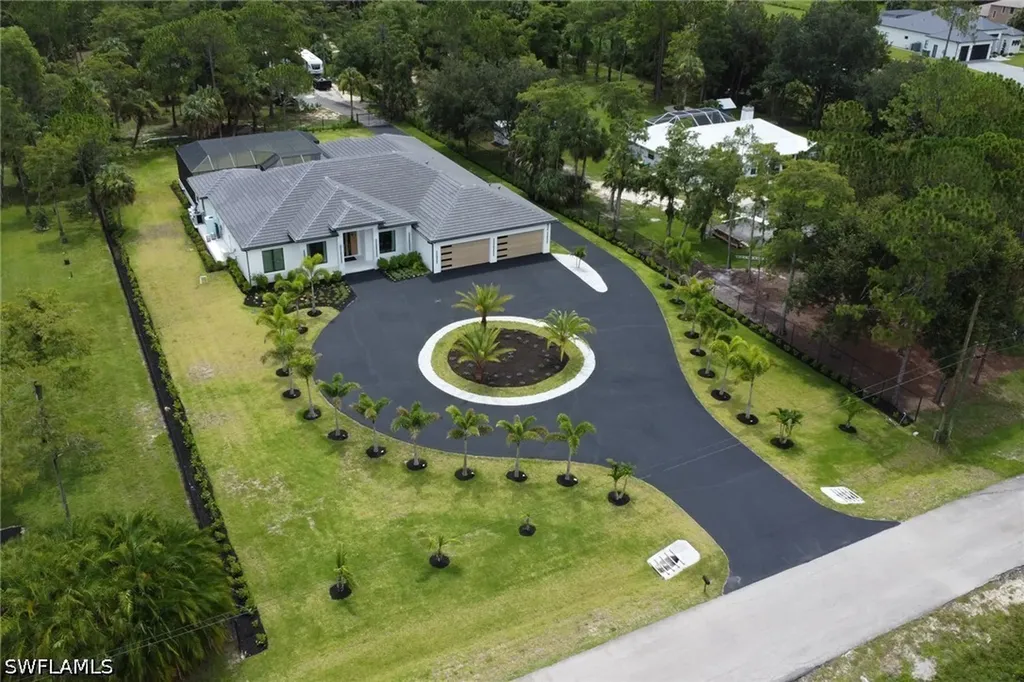 634 19th Street SW Naples FL 34117