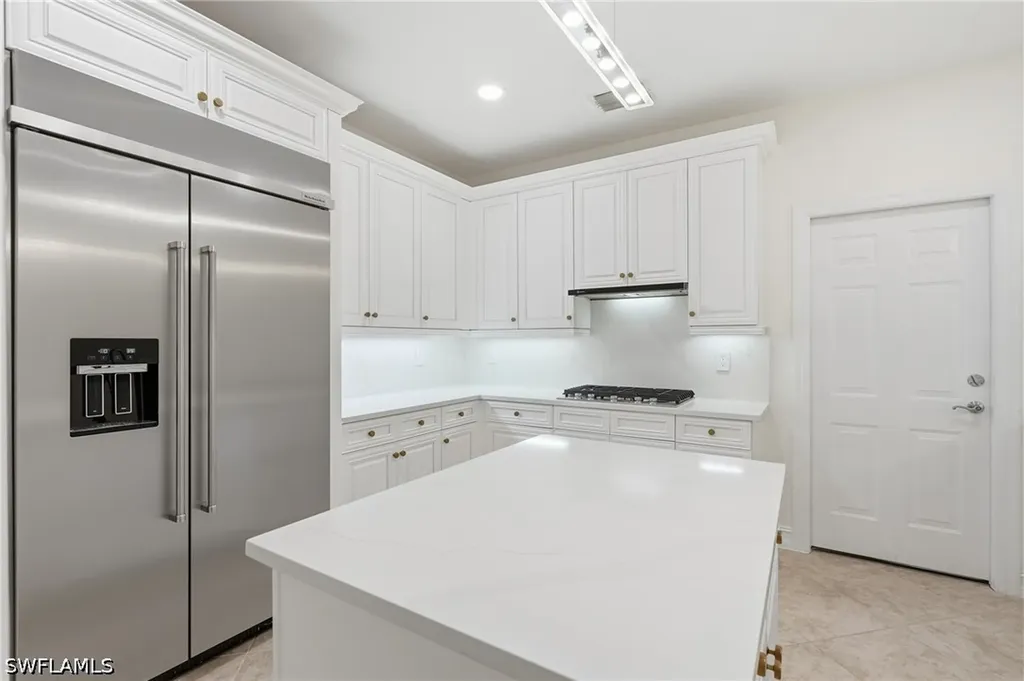 2886 Castillo Court Naples FL 34109