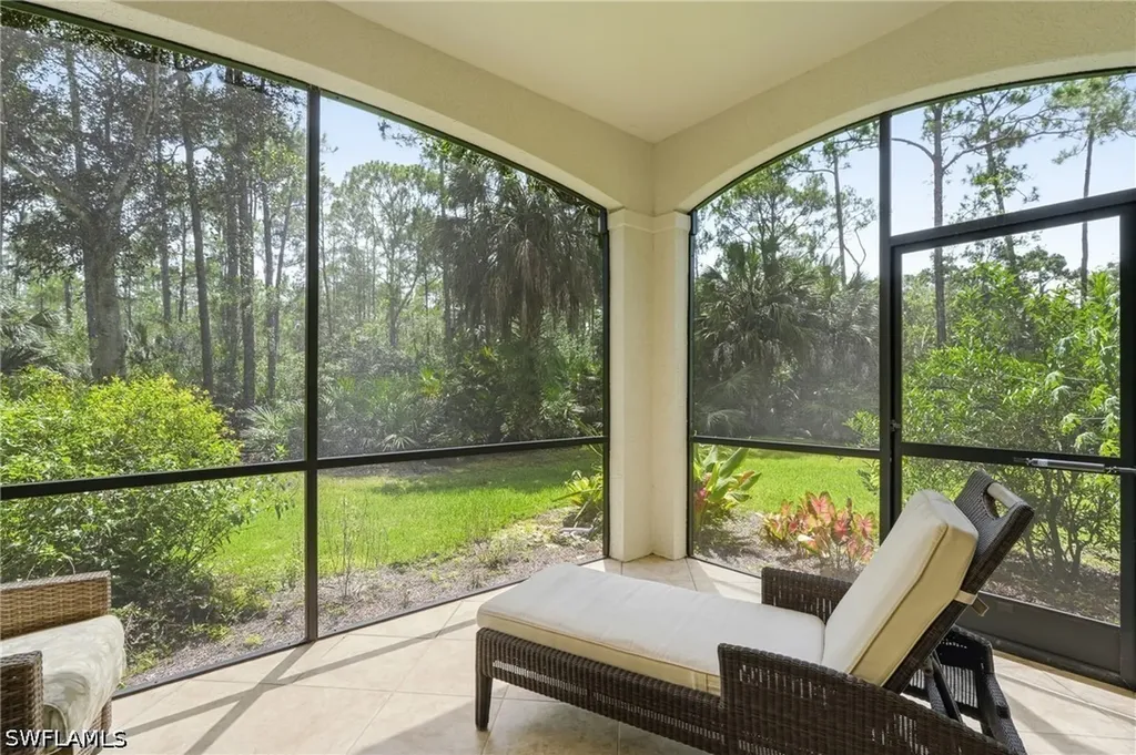 2886 Castillo Court Naples FL 34109