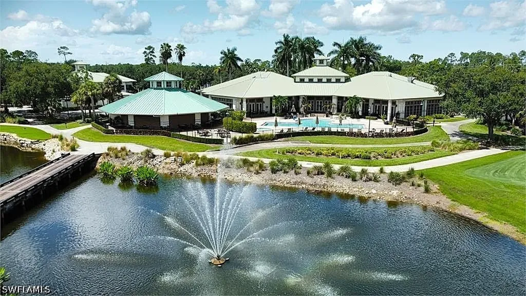 3965 Bishopwood Court E Naples FL 34114