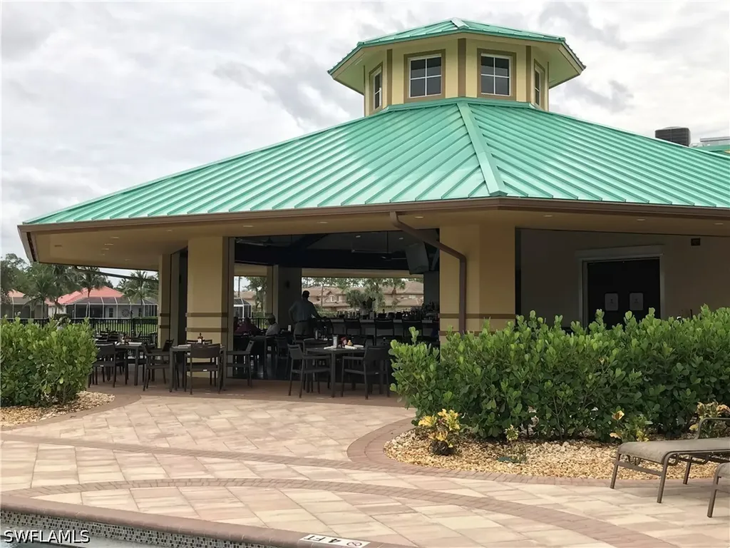 3965 Bishopwood Court E Naples FL 34114