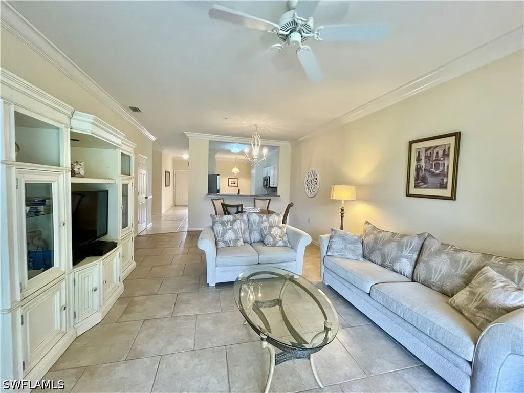 3965 Bishopwood Court E Naples FL 34114