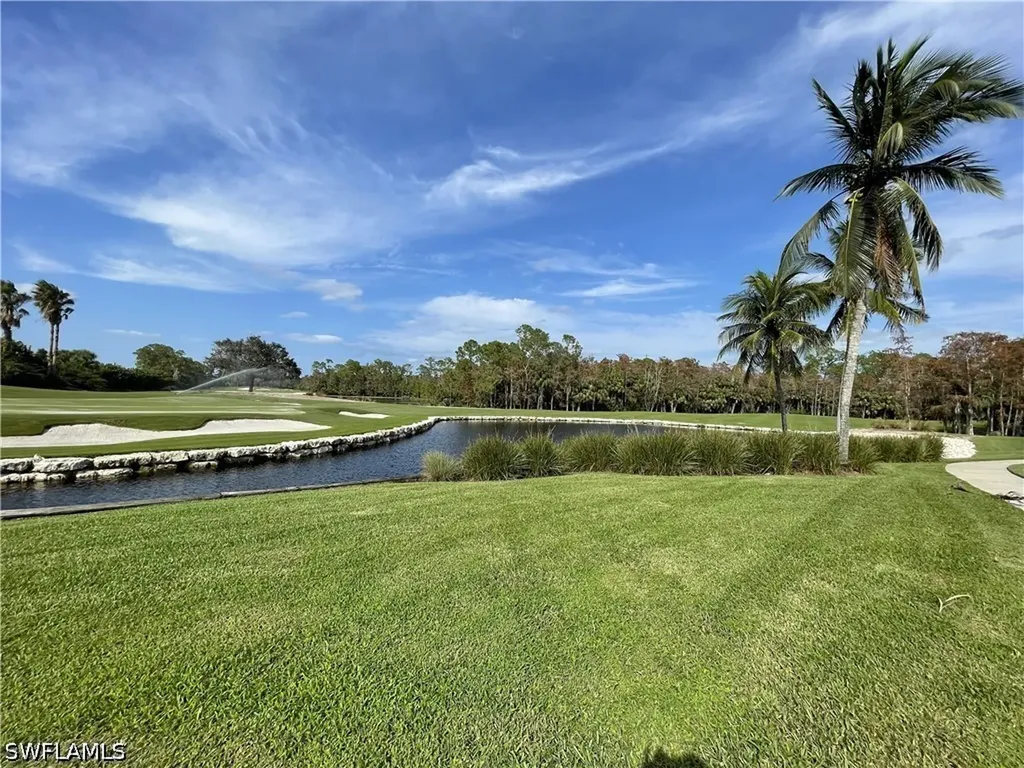3965 Bishopwood Court E Naples FL 34114