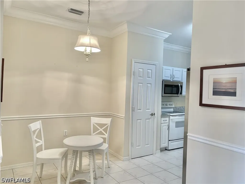 3965 Bishopwood Court E Naples FL 34114
