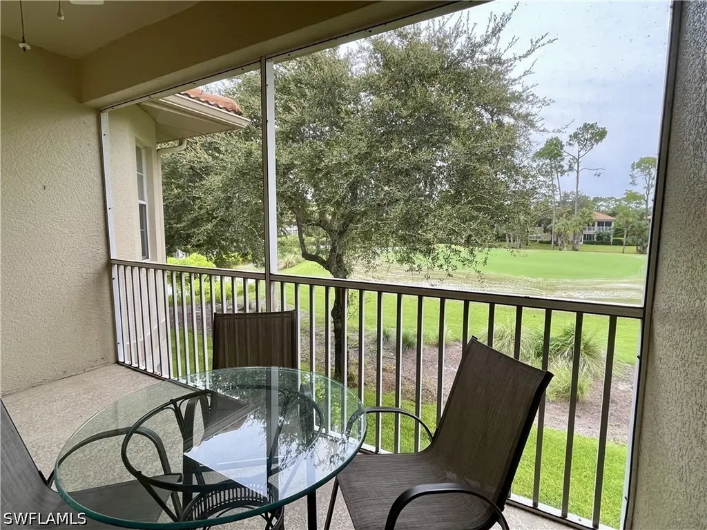 3965 Bishopwood Court E Naples FL 34114