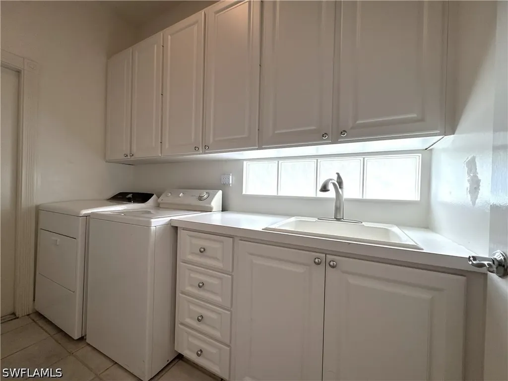 4402 Novato Court Naples FL 34109