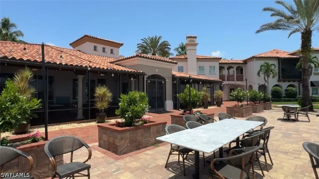4402 Novato Court Naples FL 34109