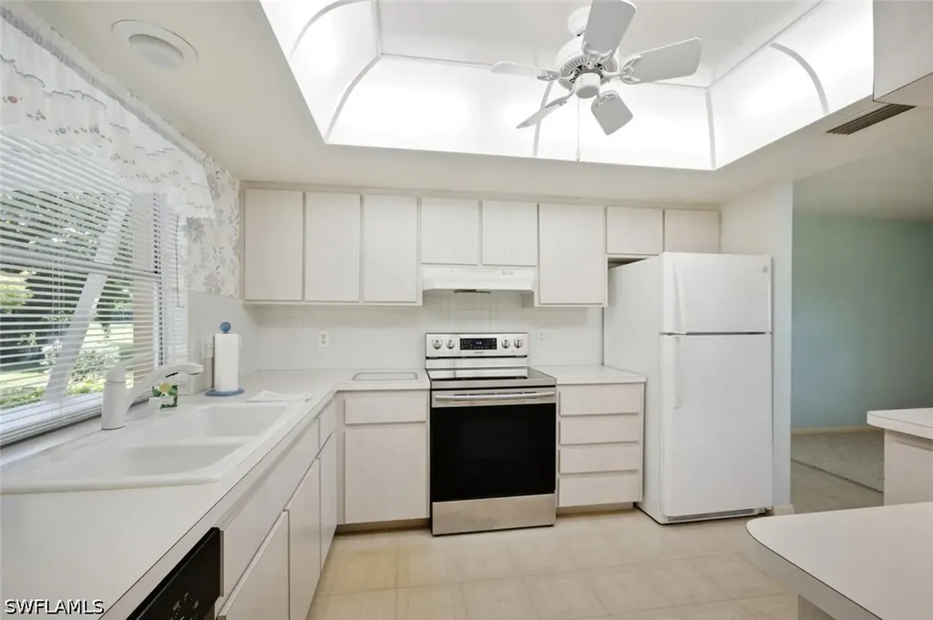 4443 Lakewood Boulevard Naples FL 34112