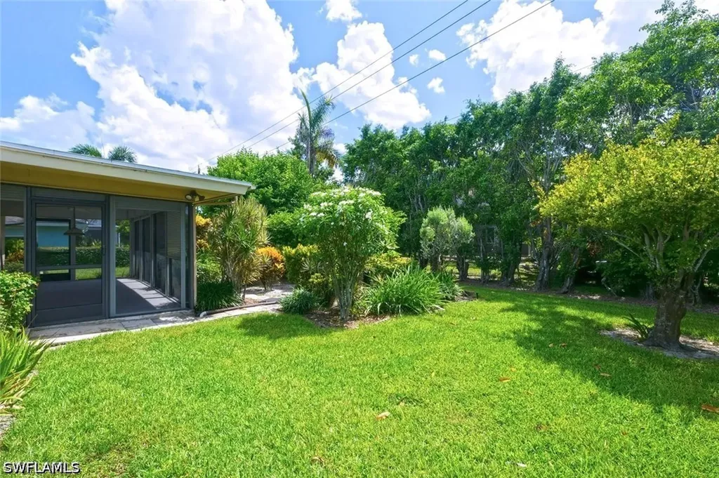 4443 Lakewood Boulevard Naples FL 34112