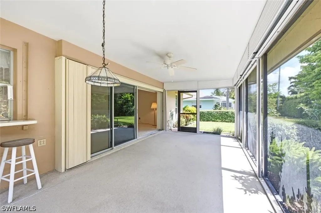 4443 Lakewood Boulevard Naples FL 34112
