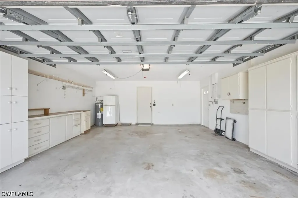 4443 Lakewood Boulevard Naples FL 34112