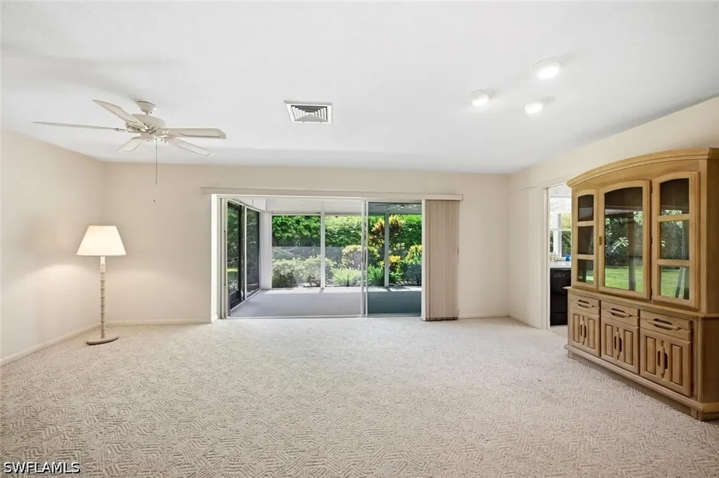 4443 Lakewood Boulevard Naples FL 34112