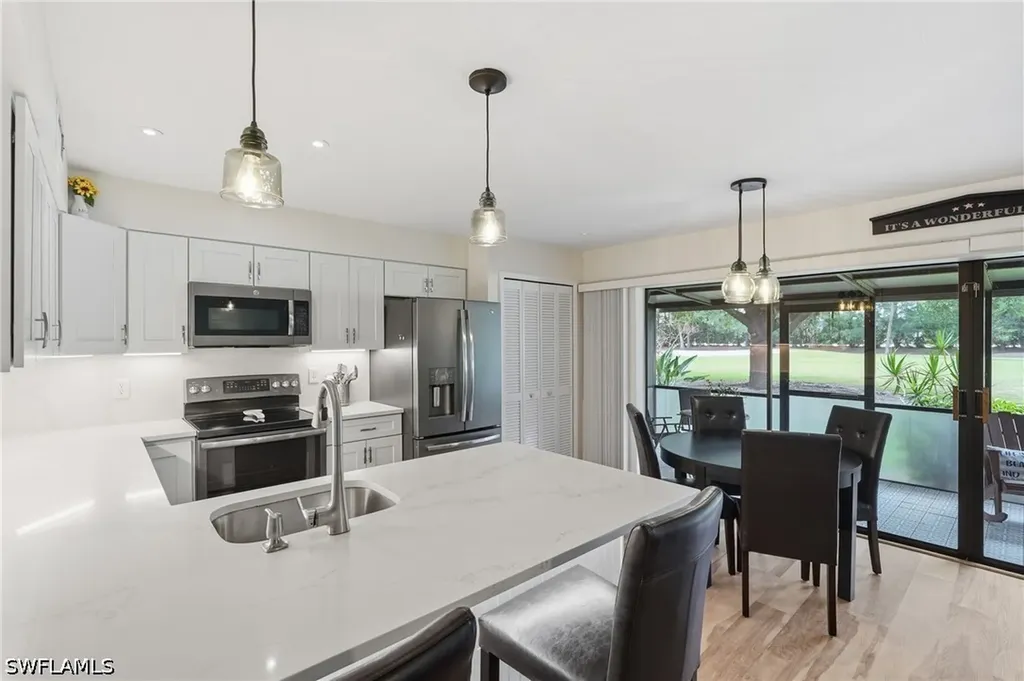 175 Forest Lakes Boulevard Naples FL 34105