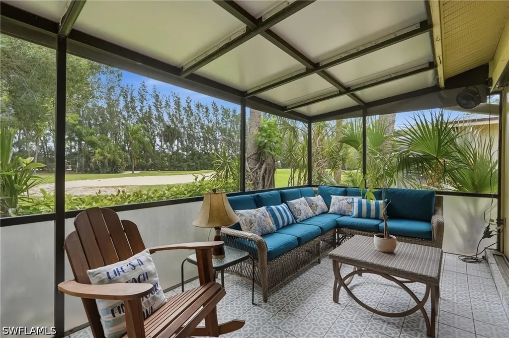 175 Forest Lakes Boulevard Naples FL 34105